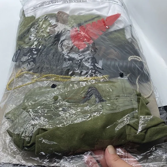 NWT Women’s Medium Archer Renaissance Halloween Costume - Picture 7 of 7